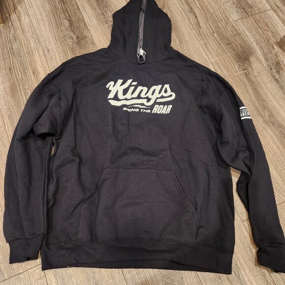 Sacramento Kings"Feel the Roar"  Sweatshirt size XXL Mens - Picture 1 of 2